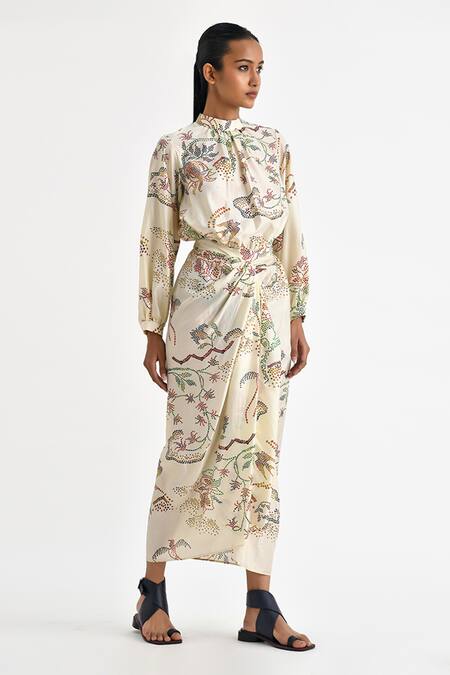 Payal Pratap Off White Silk Round Neck Chionato Wild Mosaic Printed Dress Online at Aza Fashions Payal Pratap_Off White Silk Round Neck Chionato Wild Mosaic Printed Dress _Online_at_Aza_Fashions