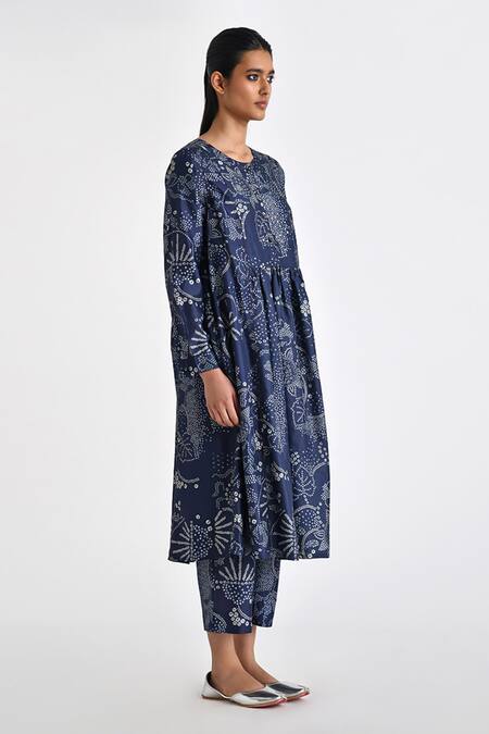 Payal Pratap Blue Silk Printed Bandhani Round Dalmatia Tunic  3