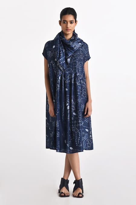 Payal Pratap Blue Printed Komi Silk Bandhani Scarf 