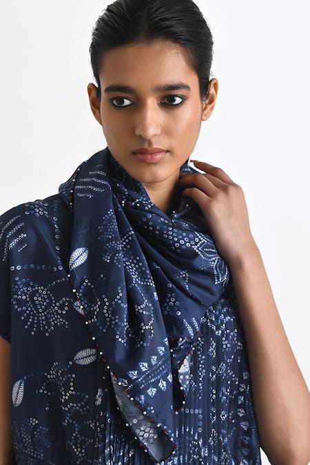 Buy_Payal Pratap_Blue Printed Komi Silk Bandhani Scarf _Online_at_Aza_Fashions