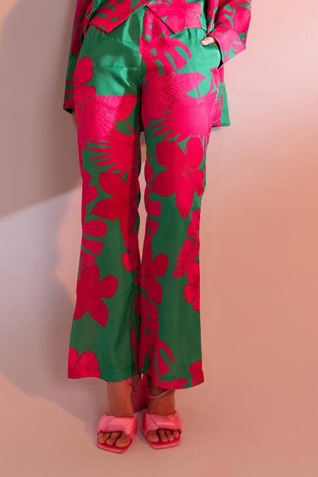 Gazab by Miku Kumar Pink Silk Collared, V-neck Louvre Love Paris Printed Jacket Pant Set Online at Aza Fashions Gazab by Miku Kumar_Pink Silk Collared, V-neck Louvre Love Paris Printed Jacket Pant Set _Online_at_Aza_Fashions