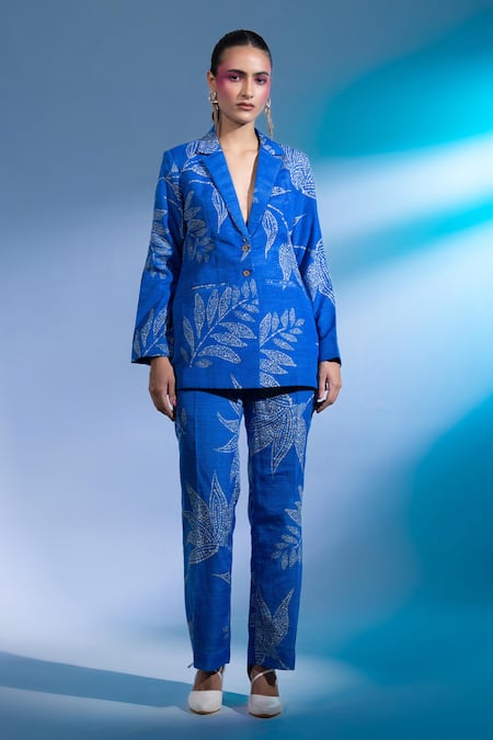 Shop Gazab by Miku Kumar Blue Kota Doria Embroidery V-neck Foliage Print Jacket With Pant Online at Aza Fashions Shop_Gazab by Miku Kumar_Blue Kota Doria Embroidery V-neck Foliage Print Jacket With Pant _Online_at_Aza_Fashions