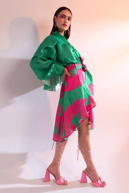 Gazab by Miku Kumar Green Silk Shawl Neck Midnight In Paris Draped Shirt With Printed Skirt at Aza Fashions Gazab by Miku Kumar_Green Silk Shawl Neck Midnight In Paris Draped Shirt With Printed Skirt _at_Aza_Fashions