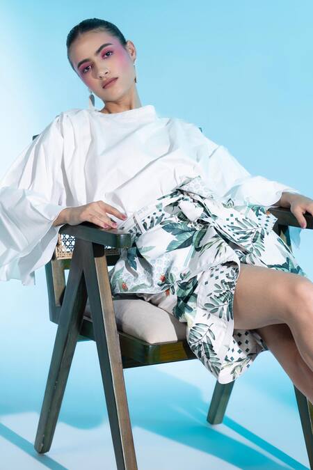 Shop Gazab by Miku Kumar White Linen, Cotton, Silk Boat Neck Parc De Bercy Paris Blouse With Skirt Online at Aza Fashions Shop_Gazab by Miku Kumar_White Linen, Cotton, Silk Boat Neck Parc De Bercy Paris Blouse With Skirt _Online_at_Aza_Fashions