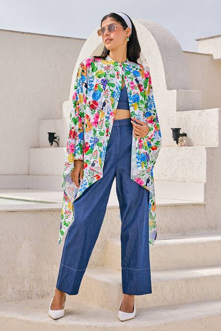 Shop House Of Zeniaa White Crepe Mandarin Collar Botanic Gardenia Print Kaftan Shirt Online at Aza Fashions Shop_House Of Zeniaa_White Crepe Mandarin Collar Botanic Gardenia Print Kaftan Shirt_Online_at_Aza_Fashions