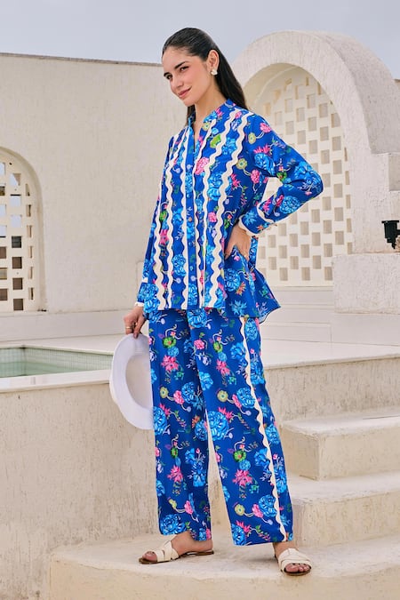 Buy House Of Zeniaa Blue Lace Mandarin Collar Botanic Flora Print Top Online at Aza Fashions Buy_House Of Zeniaa_Blue Lace Mandarin Collar Botanic Flora Print Top_Online_at_Aza_Fashions