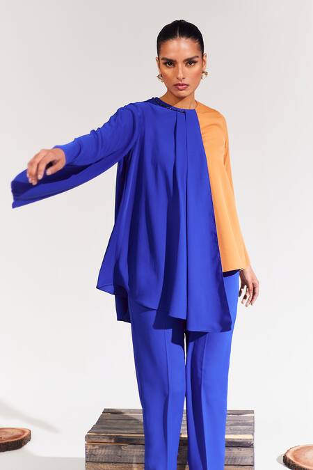 House Of Zeniaa_Blue Crepe Stones Round Neck The Classic Colour Block Top With Pant_Online_at_Aza_Fashions