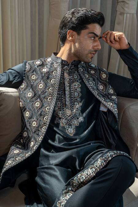 Buy Soniya G Black Silk, Satin Embroidery Floral Swirl Bundi Kurta Set Online at Aza Fashions Buy_Soniya G_Black Silk, Satin Embroidery Floral Swirl Bundi Kurta Set_Online_at_Aza_Fashions