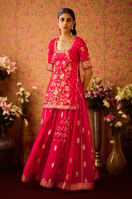 Shyam Narayan Prasad Red Silk Organza, Georgette, Viscose Flower Zardozi Kurta And Lehenga Set at Aza Fashions Shyam Narayan Prasad_Red Silk Organza, Georgette, Viscose Flower Zardozi Kurta And Lehenga Set _at_Aza_Fashions