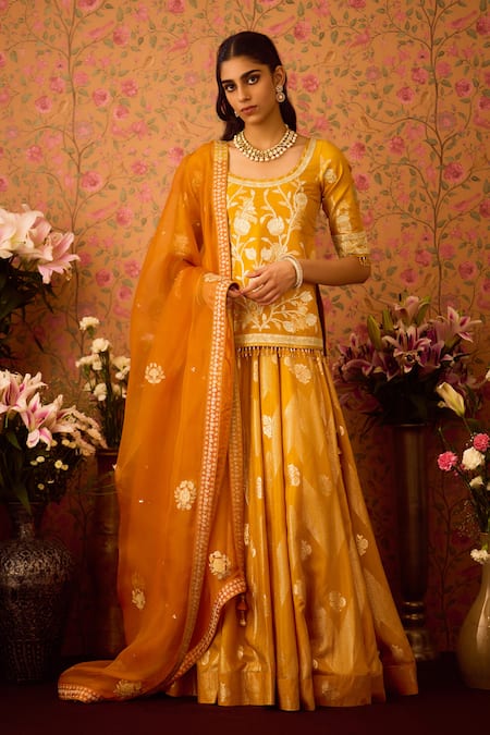 Shyam Narayan Prasad Floral Bloom Applique Tunic & Lehenga Set 