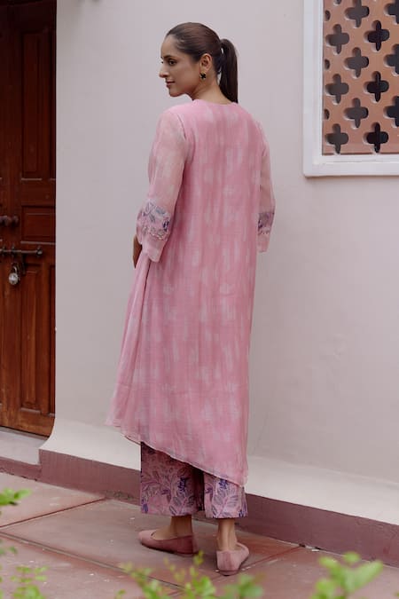 Shop Vaayu Pink Muslin, Cotton Embroidery Split Pintuck Kurta And Floral Print Pant Set at Aza Fashions Shop_Vaayu_Pink Muslin, Cotton Embroidery Split Pintuck Kurta And Floral Print Pant Set _at_Aza_Fashions
