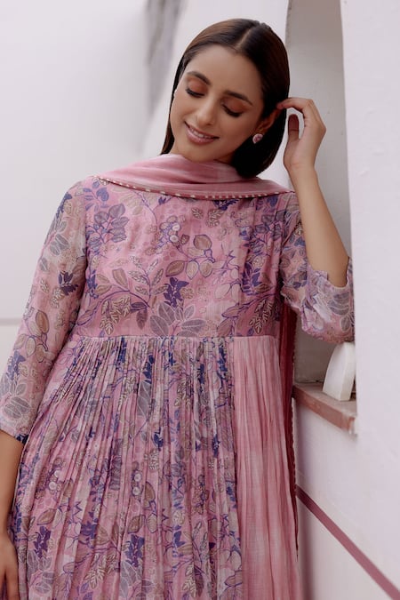 Buy Vaayu Pink Muslin, Cotton Tassels Round Botanical Print Pleated Anarkali With Dupatta Online at Aza Fashions Buy_Vaayu_Pink Muslin, Cotton Tassels Round Botanical Print Pleated Anarkali With Dupatta_Online_at_Aza_Fashions