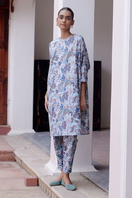 Vaayu_Blue Muslin, Cotton Boat Neck Leaf Print Kurta And Pant Set_Online_at_Aza_Fashions