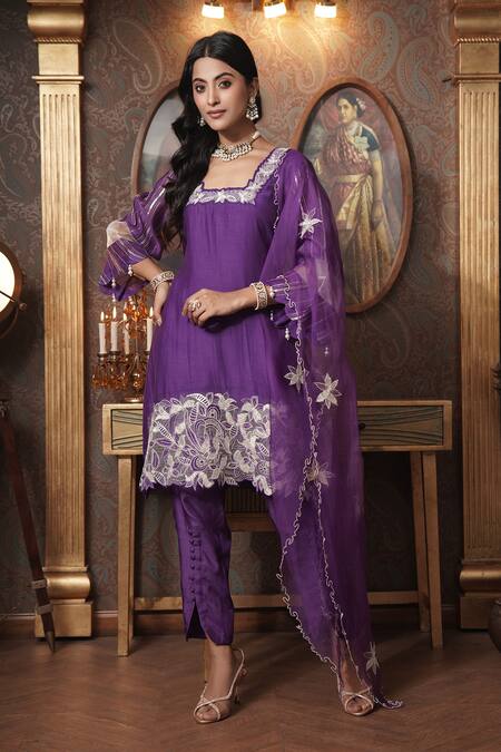 Buy_Surabhi Arya_Purple Chanderi, Organza, Muslin Embroidery Square Neck Thread Kurta Pant Set _Online_at_Aza_Fashions
