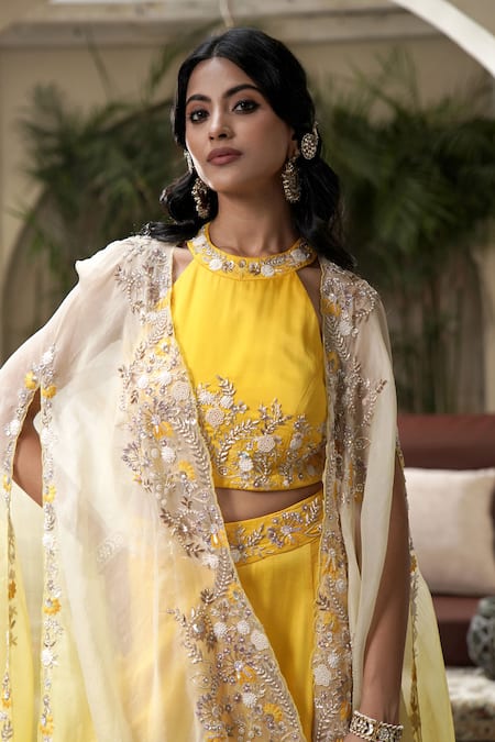 Surabhi Arya_Yellow Modal, Satin Cut Jashn Bahar Embroidered Ombre Dyed Cape And Sharara Set _at_Aza_Fashions
