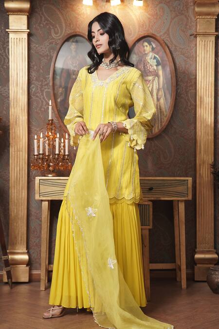 Surabhi Arya_Yellow Chanderi, Organza Embroidery, Gota Patti Zoya Bloom Kurta Gharara Set _at_Aza_Fashions