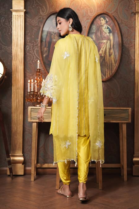 Surabhi Arya Floral Zari Cutwork Sleeves Kurta Dhoti Pant Set 