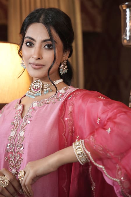 Buy_Surabhi Arya_Pink Chanderi Silk, Organza Embroidery, Florence Ombre Dyed Kurta Pant Set 