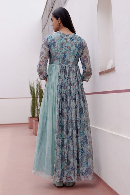 Shop_Vaayu_Green Muslin, Cotton Tassels Round Neck Floral Print Anarkali With Dupatta _at_Aza_Fashions