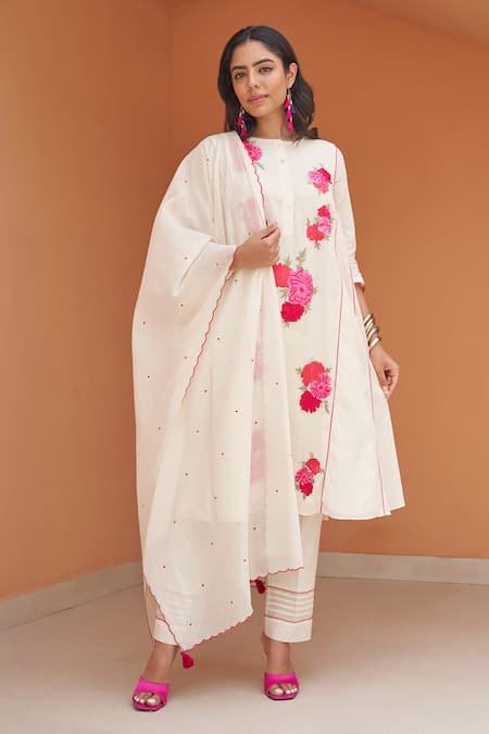 Samatvam by Anjali Bhaskar Niyati Embroidered A-Line Kurta & Pleated Pant Set 