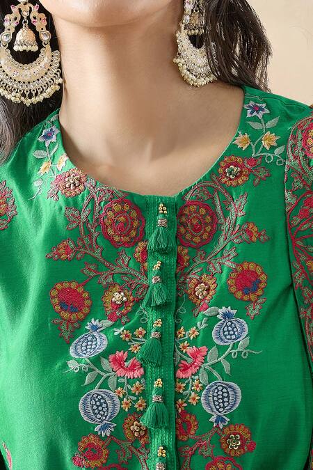 Buy Debyani + CO Green Silk, Organza Embroidery, Mirrors Round Neck Mughal Kurta Sharara Set Buy_Debyani + CO_Green Silk, Organza Embroidery, Mirrors Round Neck Mughal Kurta Sharara Set