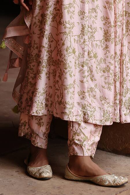 Megha Pitti_Pink Silk Embroidery Split V-neck Floral Print Anarkali Palazzo Set _Online_at_Aza_Fashions