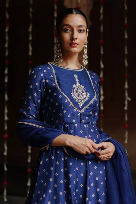 Megha Pitti Blue Denim, Silk Embroidery Boat Neck Flower Print Anarkali With Dupatta Online at Aza Fashions Megha Pitti_Blue Denim, Silk Embroidery Boat Neck Flower Print Anarkali With Dupatta _Online_at_Aza_Fashions
