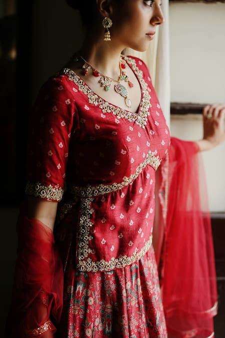Megha Pitti_Red Silk, Chiffon Sequins, Embroidery Asymmetric Floral Print Top Lehenga Set _at_Aza_Fashions
