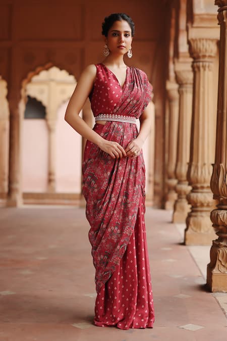 Megha Pitti Flower Print Pre-Stitched Saree With Unstitched Blouse Piece 