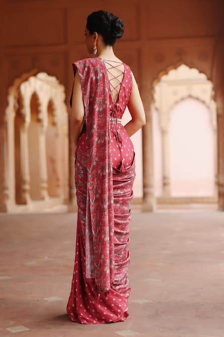 Megha Pitti Flower Print Pre-Stitched Saree With Unstitched Blouse Piece 
