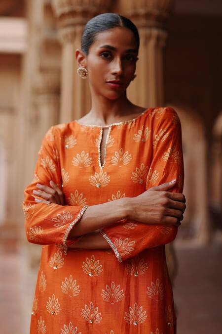 Shop Megha Pitti Orange Silk Embroidery, Sequins Boat Lotus Motif Embellished Kurta With Pant Online at Aza Fashions Shop_Megha Pitti_Orange Silk Embroidery, Sequins Boat Lotus Motif Embellished Kurta With Pant _Online_at_Aza_Fashions