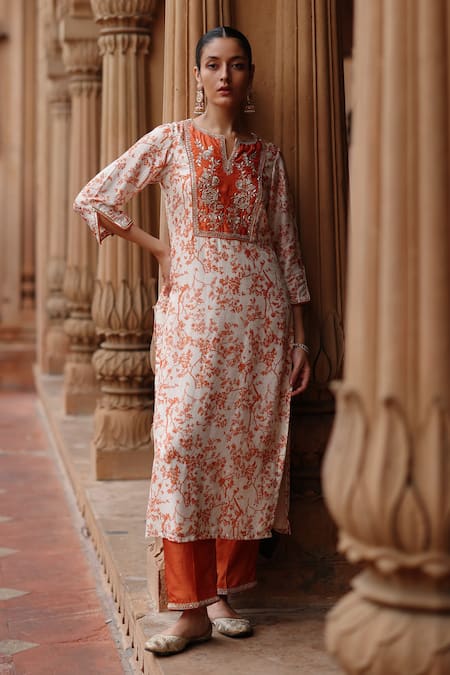 Megha Pitti Bahar Print Embroidered Yoke Kurta With Pant 