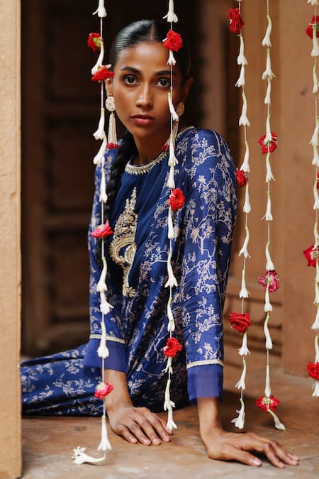 Megha Pitti Blue Silk Embroidery, Zari Round Neck Bahar Bloom Print Yoke Kurta With Pant Online at Aza Fashions Megha Pitti_Blue Silk Embroidery, Zari Round Neck Bahar Bloom Print Yoke Kurta With Pant _Online_at_Aza_Fashions