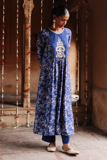Shop Megha Pitti Blue Silk Embroidery, Zari Round Neck Bahar Bloom Print Yoke Kurta With Pant Online at Aza Fashions Shop_Megha Pitti_Blue Silk Embroidery, Zari Round Neck Bahar Bloom Print Yoke Kurta With Pant _Online_at_Aza_Fashions