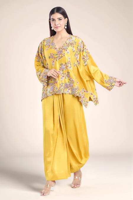 Anamika Khanna Yellow Embroidered Floral Cutwork V Boxy Tunic Skirt Set 