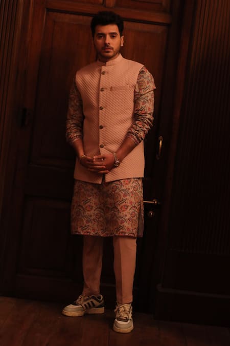 YAJY by Aditya Jain Quilted Bundi & Printed Kurta Set 