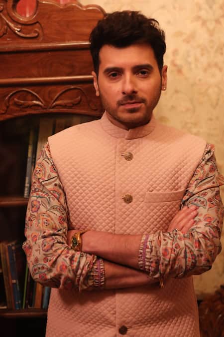 Buy Yajy By Aditya Jain Pink Silk, Cotton Quilted Bundi And Floral Print Kurta Set Buy_Yajy By Aditya Jain_Pink Silk, Cotton Quilted Bundi And Floral Print Kurta Set