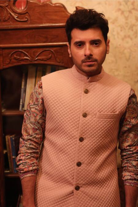 Shop Yajy By Aditya Jain Pink Silk, Cotton Quilted Bundi And Floral Print Kurta Set Shop_Yajy By Aditya Jain_Pink Silk, Cotton Quilted Bundi And Floral Print Kurta Set