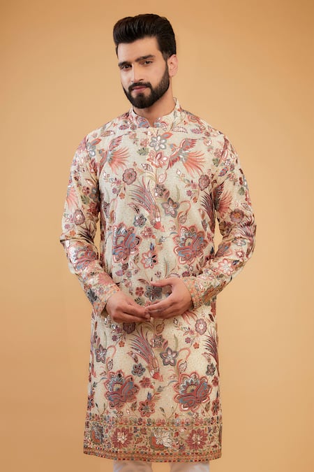 Kasbah_Cream Georgette Embroidery Flora Fauna Thread Kurta _Online_at_Aza_Fashions