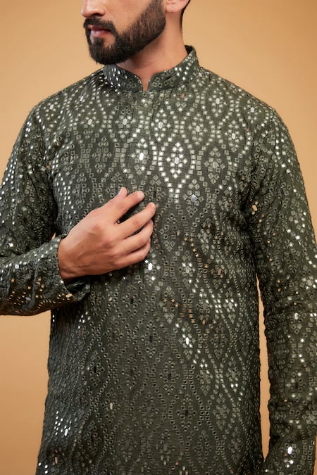 Buy_Kasbah_Green Silk Mirrors, Embroidery Classic Kurta _Online_at_Aza_Fashions