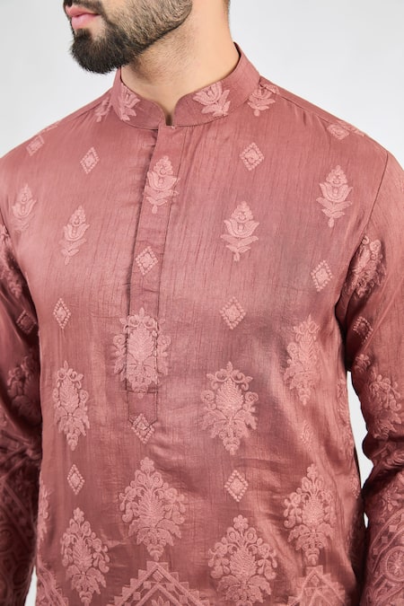 Buy_Kasbah_Pink Silk Embroidery Horse Motif Kurta _Online_at_Aza_Fashions