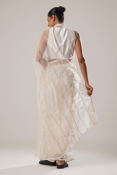 Atbw Dori Stripe Embroidered Saree 