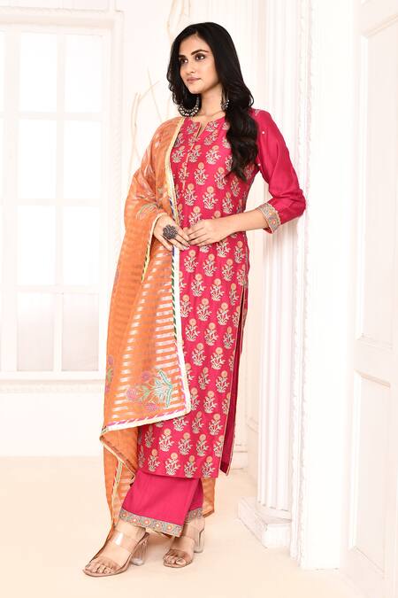 Buy_Abbaran_Pink Cotton, Silk, Organza Embroidery Round Neck Hand Block Print Kurta Pant Set _Online_at_Aza_Fashions