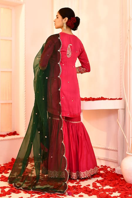 Shop_Abbaran_Pink Cotton, Silk, Organza Embroidery Round Neck Aari Kurta Gharar Set _at_Aza_Fashions