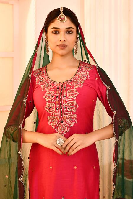 Shop_Abbaran_Pink Cotton, Silk, Organza Embroidery Round Neck Aari Kurta Gharar Set _Online_at_Aza_Fashions