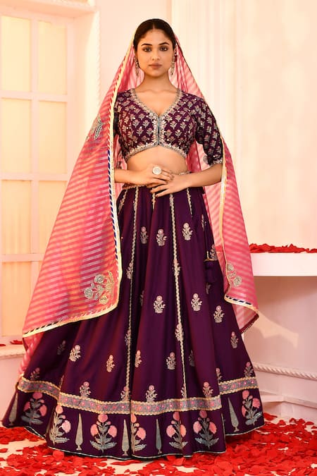 Abbaran Foil Print Lehenga Set 