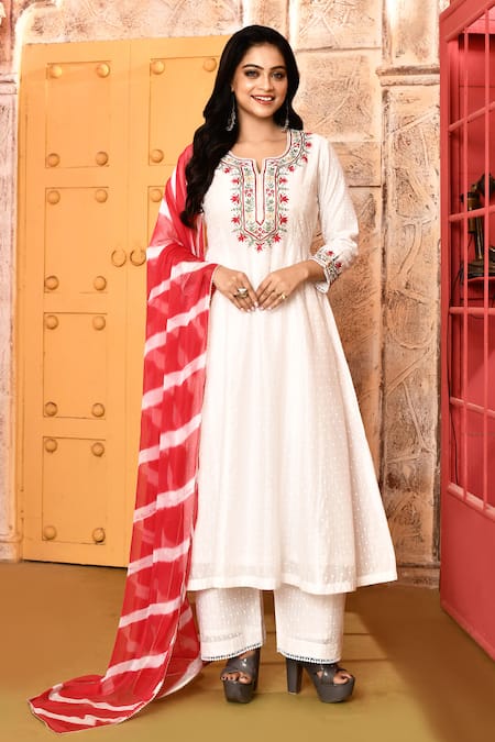 Abbaran A-line Ari Embroidered Kurta Set 