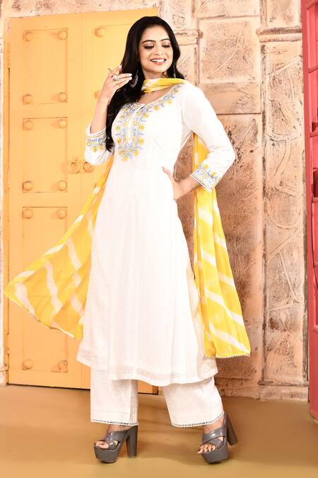 Abbaran_Ivory Chanderi, Chiffon Gota Patti, Embroidery A-line Kurta Leheriya Dupatta Set _Online_at_Aza_Fashions