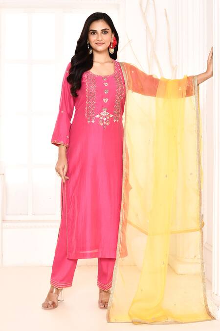 Abbaran_Pink Chanderi, Cotton, Organza Embroidery, Gota Floral Hand Straight Kurta Set _Online_at_Aza_Fashions