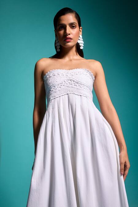 Dash And Dot_White 100% Cotton Embroidered Crochet Lace Sweetheart Work Jumpsuit _at_Aza_Fashions